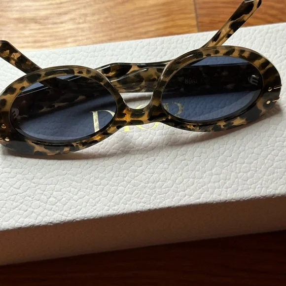 Dior Tortoise Cateye Shell Sunglasses - Picture 6 of 8